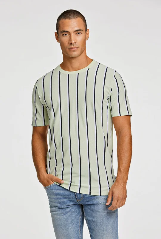 LINDBERGH STRIPED PIQUE SS TSHIRT Trendy Men's Scandinavian Trendy Men's Scandinavian