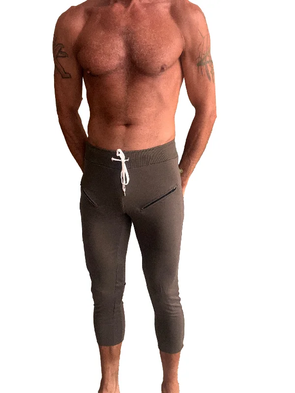 Mens 4/5 Zipper Pocket Capri Yoga Pants (ARMY Green) Stylish Men's Tropical  Stylish Men's Tropical 