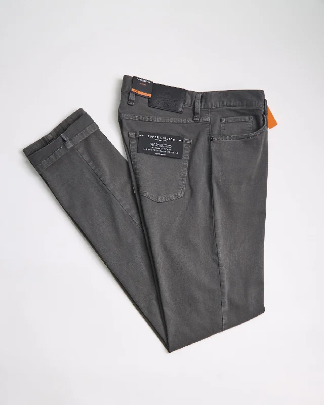 'Pipe' Regular Fit Super Stretch Vintaged Denim Masculine Men's Thick Masculine Men's Thick