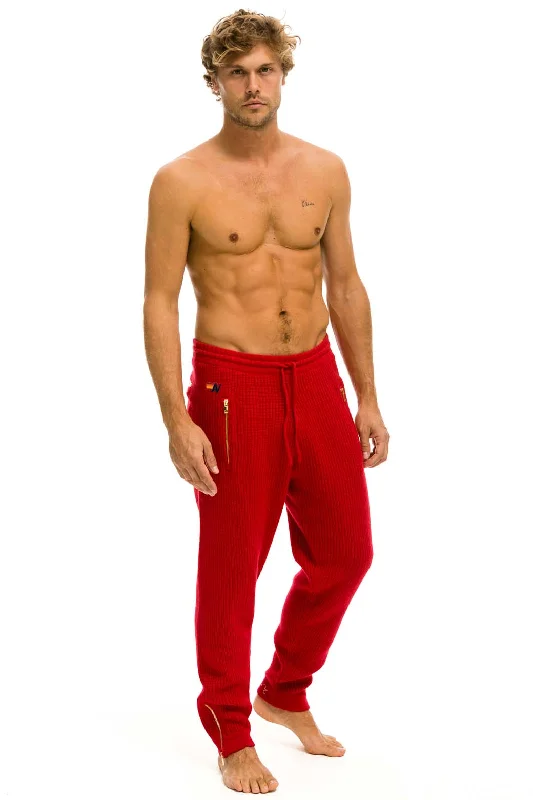 MEN'S VINTAGE CABIN CASHMERE SWEATER PANT - CHERRY Streetwear Style Streetwear Style