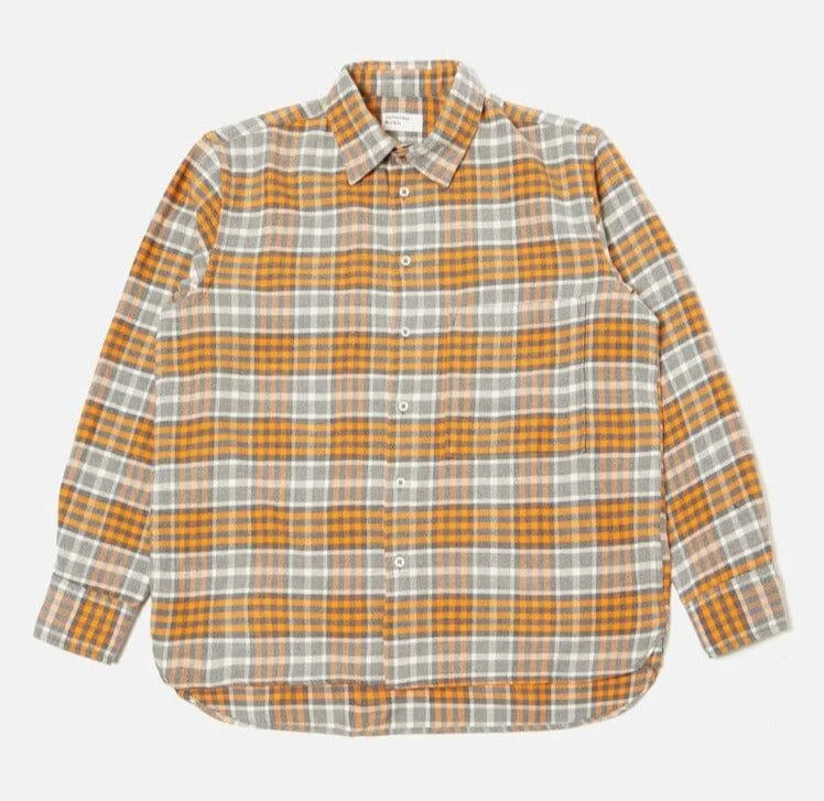 Universal Works - Square Pocket Shirt In Grey Marl/Orange Brushed Cotton Plaid Dynamic Men's Moto Dynamic Men's Moto