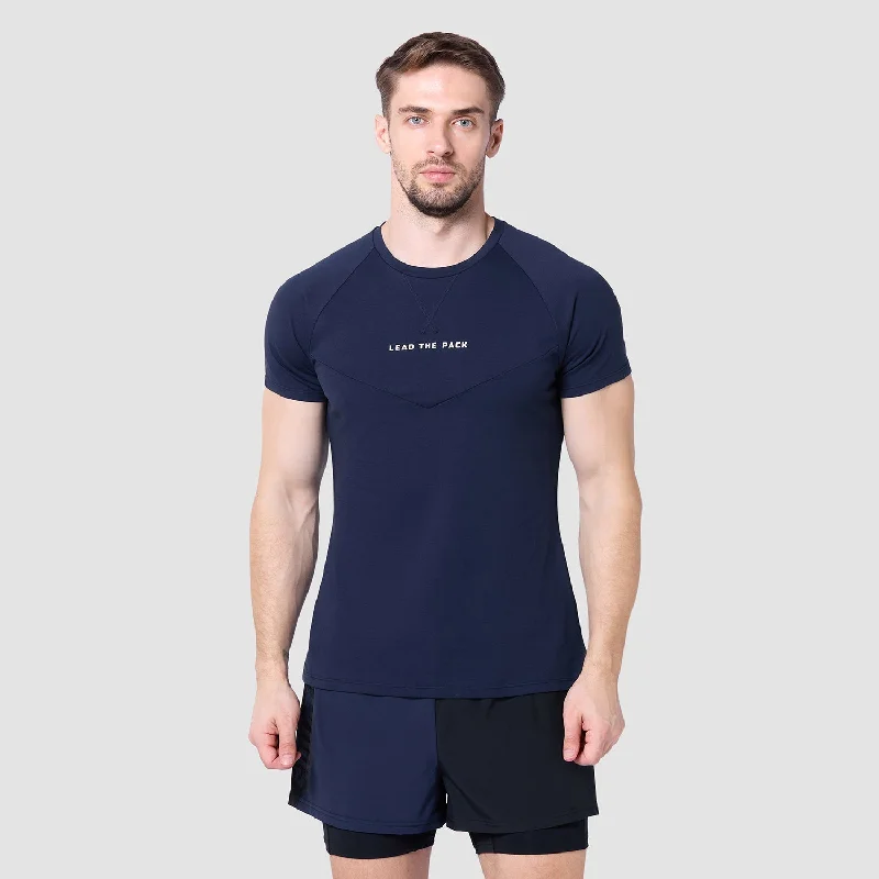 Statement Tee 2.0 - Navy Luxurious Men's High Luxurious Men's High