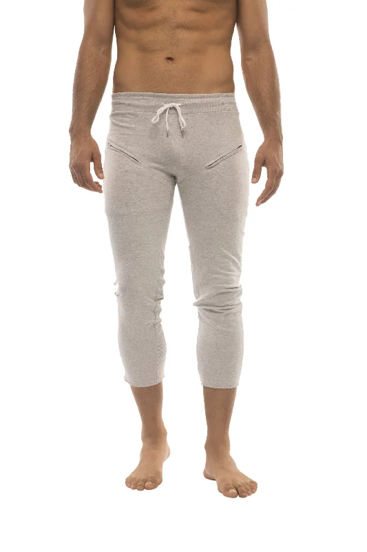 Mens 4/5 Zipper Pocket Capri Yoga Pants (Solid Heather Grey) Beach Beach