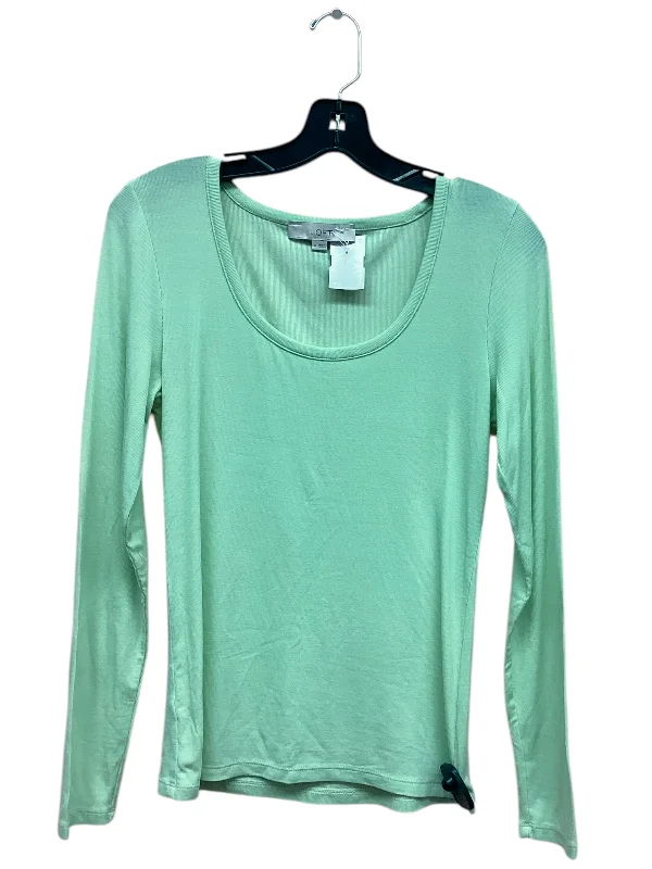 Top Long Sleeve By Loft In Green, Size: M Refined Men's Hand